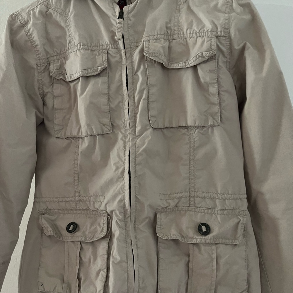 Carry spring jacket - Picture 2 of 5